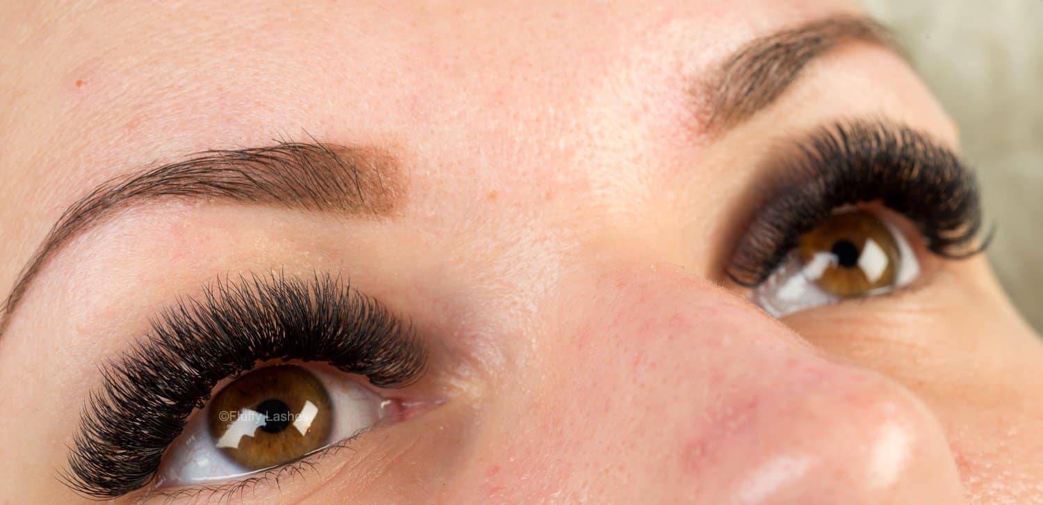 thick eyelash extensions